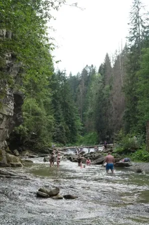 Чемегівський каньйон Микуличин