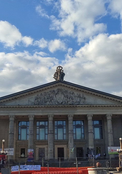 Тернопільський театр імені Тараса Шевченка Ternopil' - photo 1